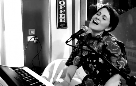 Exclusive: online live concert just for you!